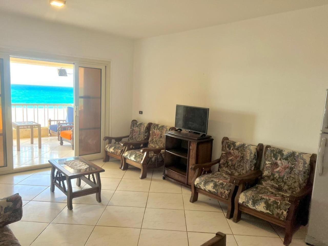 Beachfront Chalet In Green Beach, North Coast Villa El Alamein Cameră foto